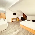 Waves Otel