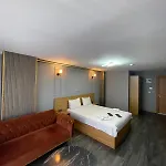 Otel Waves