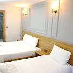 Otel Waves İstanbul