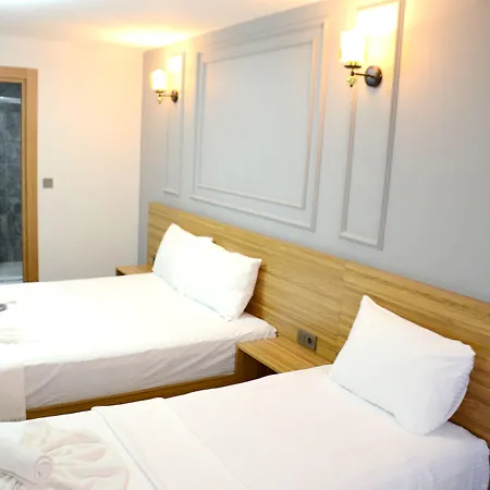 Hotel Waves Istanbul