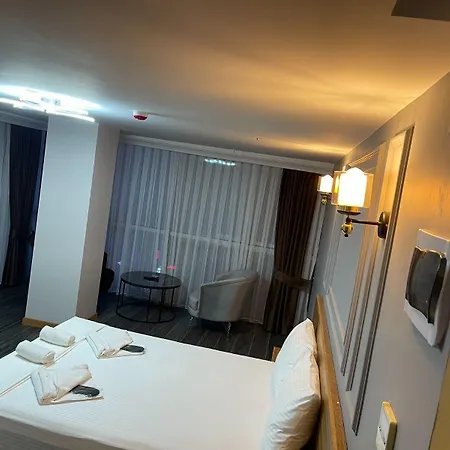Hotel Waves