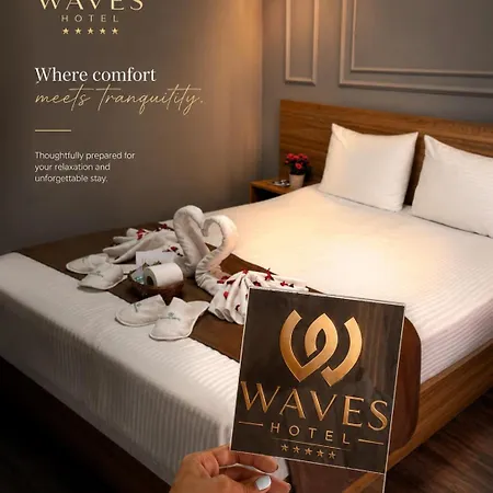 Hotel Waves