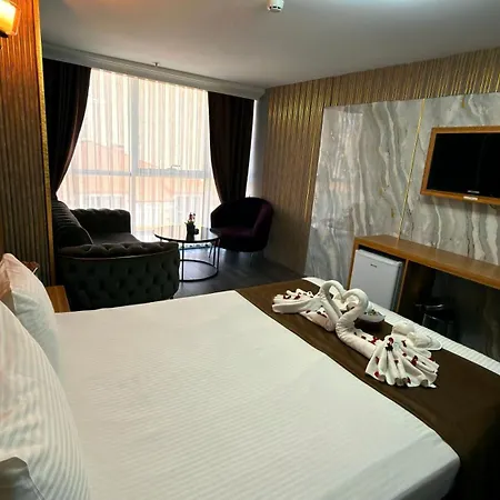 Hotel Waves