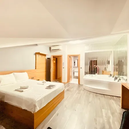 Waves Hotel Istambul