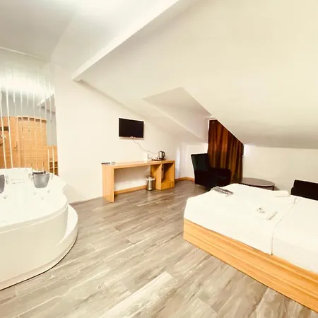 Waves Otel