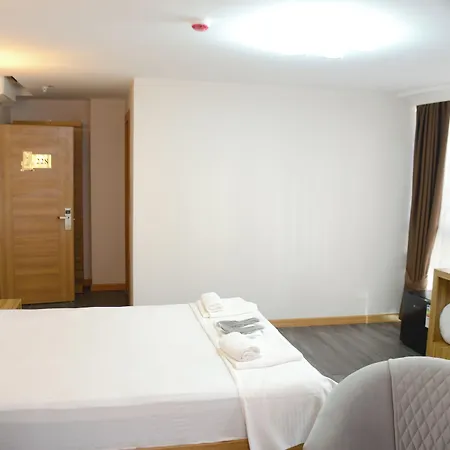 Waves Otel